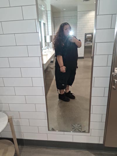 Female 26 looking for a room in Stanton CA Main Photo