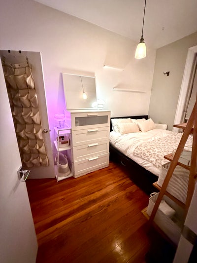 1 Bedroom furnished Awesome Lincoln Center!   Main Photo