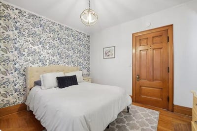 Clean & Spacious Private Room + Bath Main Photo