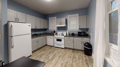 Room in Mission Hill on a flexible lease Main Photo