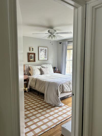 Room Available in North University Main Photo