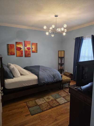 Room for Rent Main Photo