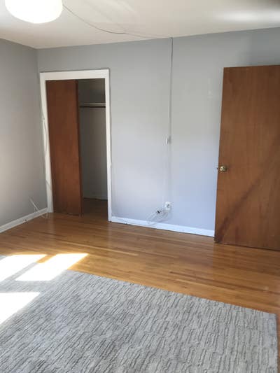 Room Available in 3-Bedroom Housing Main Photo