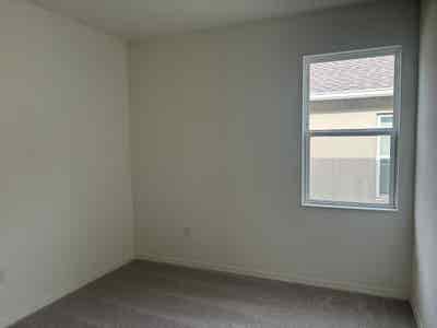 Room for Rent in Spacious Home in Sanford, FL Main Photo