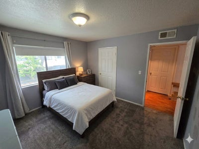Private room available in Noho Artists district  Main Photo