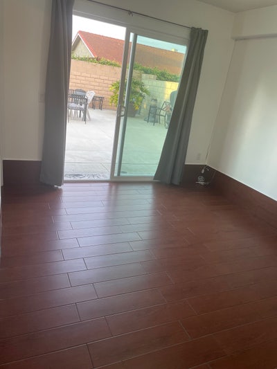 Large room for rent in spacious FV house Main Photo
