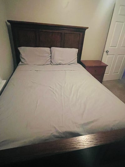 I have two rooms for rent Main Photo