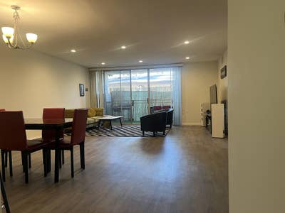 Room with Private Bathroom - Nice Area of Pasadena Main Photo