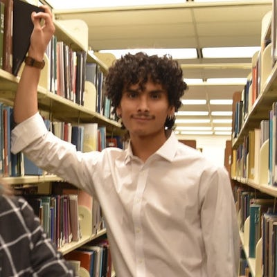 22 year old student needs a room in Dallas Main Photo