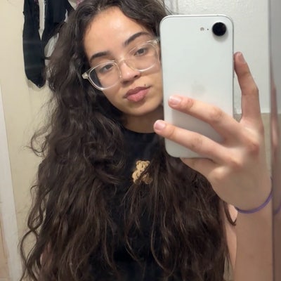 Room Search - Large * Female * Student  Main Photo