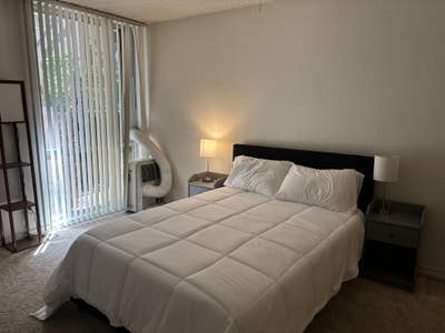 Furnished Room for Rent Main Photo