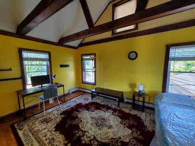 Large Room in Hyde Park Main Photo
