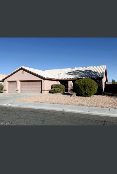 Roomates wanted NW LV Main Photo