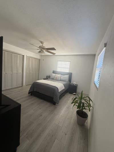 Beautiful room for a woman Main Photo