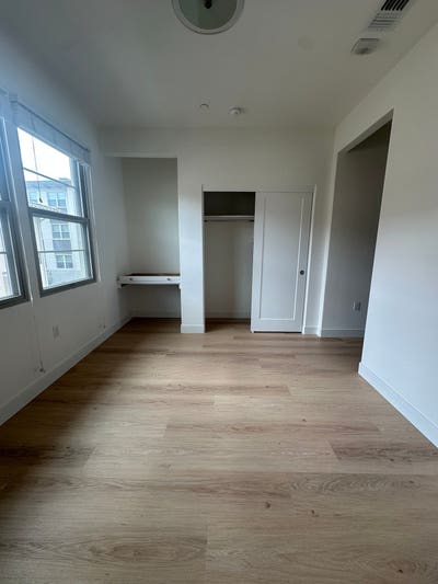 Private En_suite  Main Photo