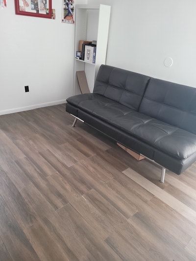 Room for Rent Main Photo