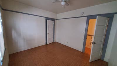 1 bedroom for rent in historic apartment Main Photo