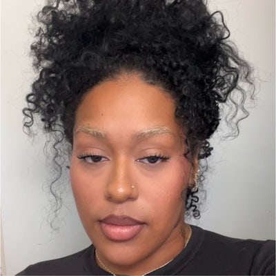 Moving to NYC in June looking for a homey space:) Main Photo