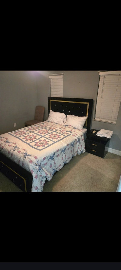 Relax to quiet, cozy, and spacious home with lake  Main Photo