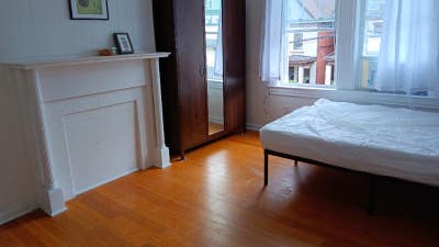 Large Furnished Bedroom in PittsburghPA_$mo Main Photo