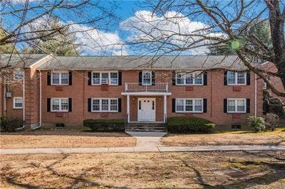  Rent Incl Heating  1 Bdr 1 Bath  Main Photo