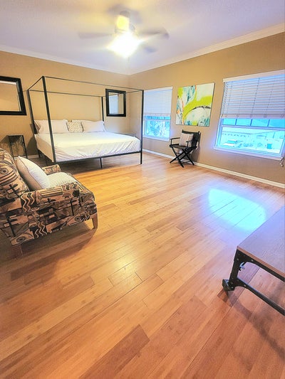 King Canopy, Utilities, WiFi, Pool Main Photo