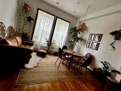 Master Bed in Massive Brooklyn Townhouse Main Photo