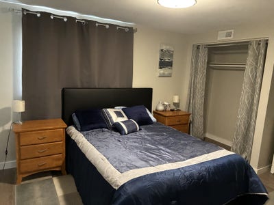 Private Furnished Room in Quiet Englewood Townhome Main Photo