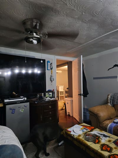Room for rent  Main Photo
