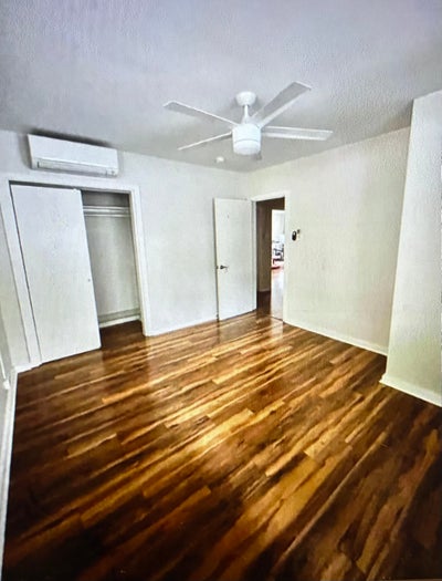 Private Room in a shared home (Kailua) Main Photo