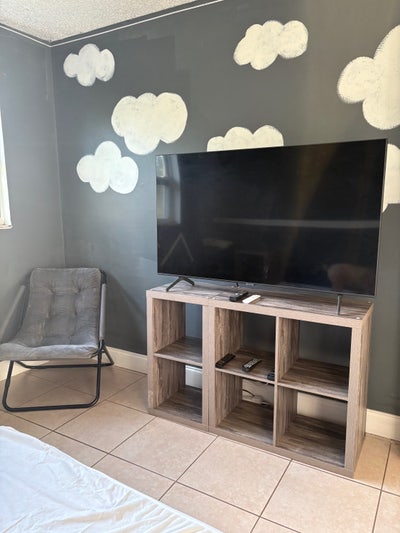Just a furnished Room For Rent Main Photo