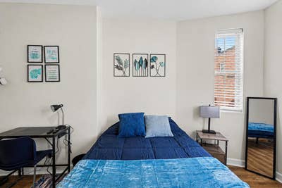  Full Feature Rooms  Johns Hopkins Adjacent ️ WiFi Main Photo