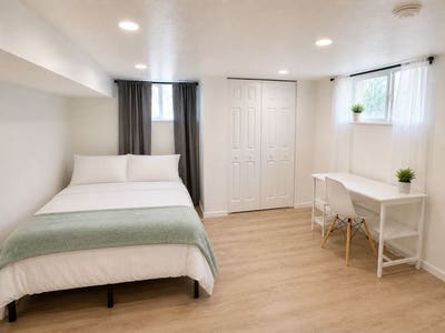 Cozy 1 Bedroom in a share house in Salt Lake City Main Photo