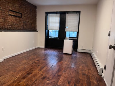 Spacious Bedroom Private Backyard - Avail Now! Main Photo