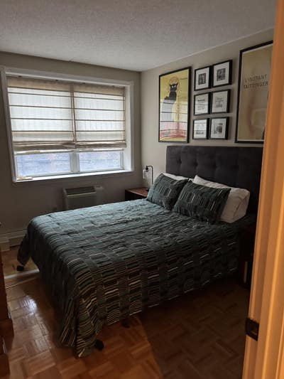 Large Furnished Room in the Heart of Harlem Main Photo