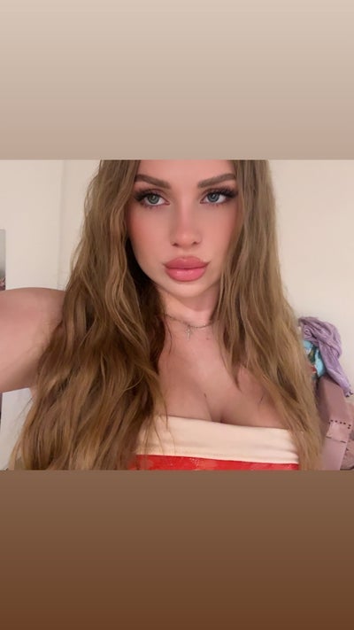 Reliable female looking for a room in Burbank Main Photo