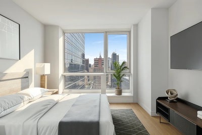 2 rooms available in luxury high rise  Main Photo