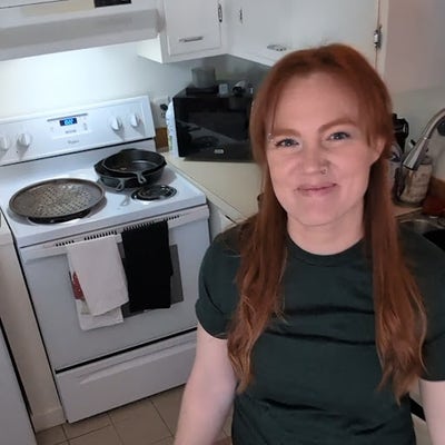 Room wanted in West Seattle, WA Main Photo