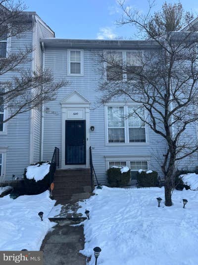$850 / 1br - Addison Woods - Walker Mill Bedroom w Main Photo