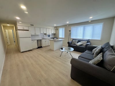 New Remodeld Apartment Main Photo