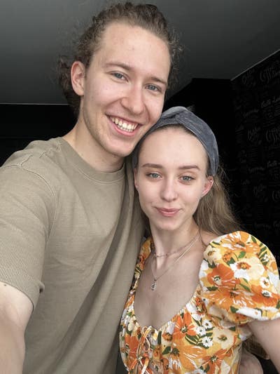 Couple Looking for Apartment/Room in NYC Main Photo