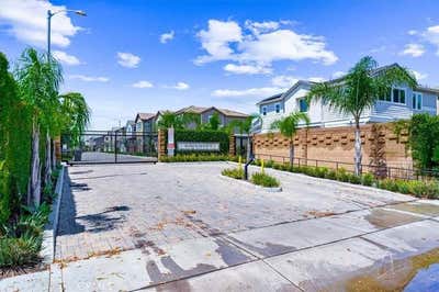 Private rooms available in a newer (2019) home  Main Photo