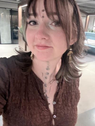 Looking for a roommate :)  Main Photo
