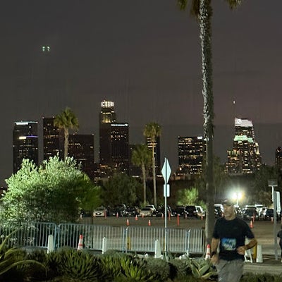 Student looking for a room in Fullerton now Main Photo