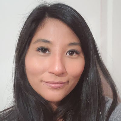33 year old female looking for a room now Main Photo