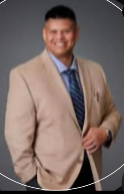 47 year old male looking for Newport Beach room Main Photo
