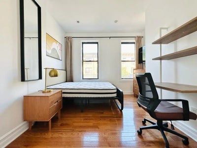 Luxury Apt with Private Terrace and Rooftop Main Photo