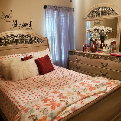 Cozy Furnished Room with Private Bathroom  Main Photo