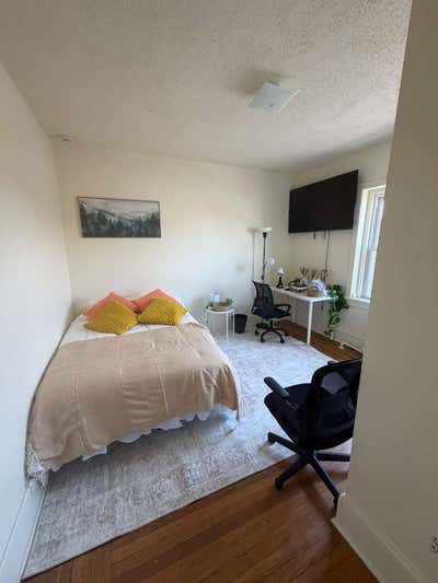 Private Room for Rent (Fully Furnished) Main Photo