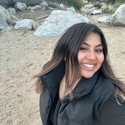 23 year old female looking for room in Anaheim Main Photo
